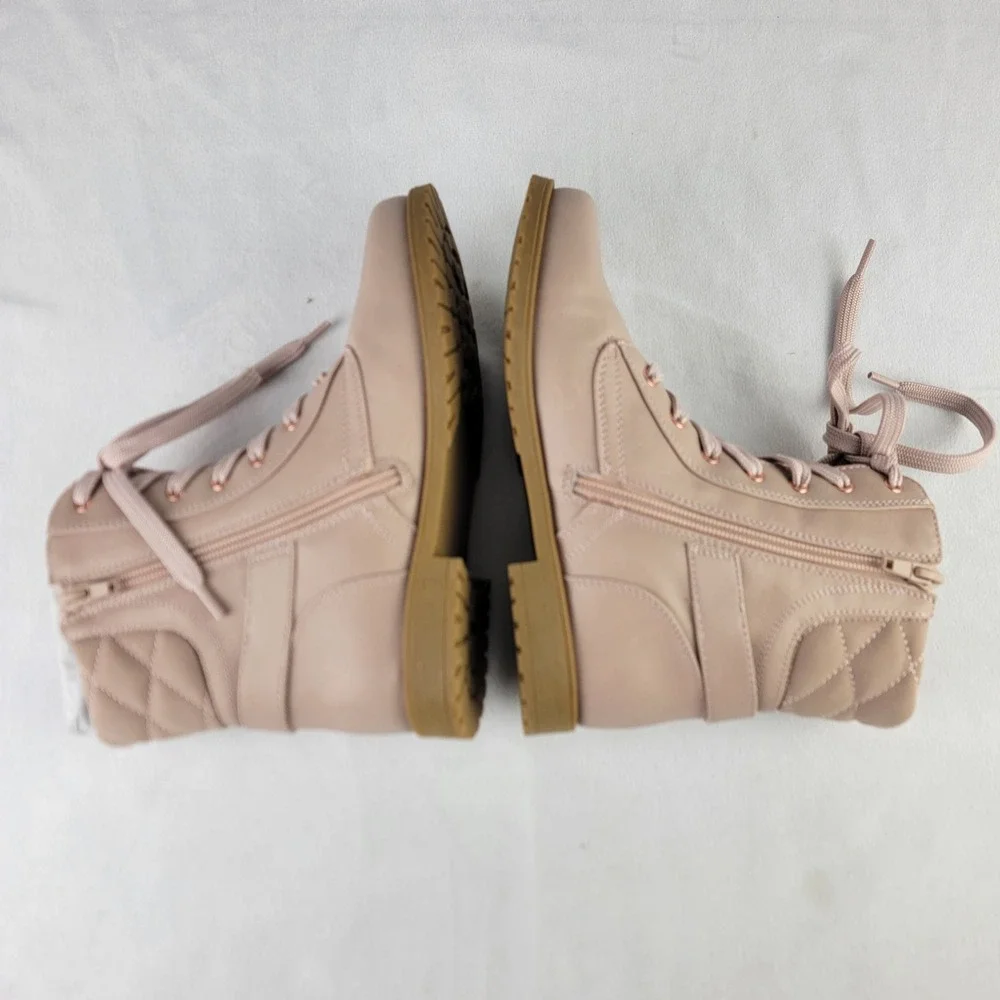 Rachel Shoes Leanna Blush Pink Quilted Combat Boots Kids Size 2M New in Box